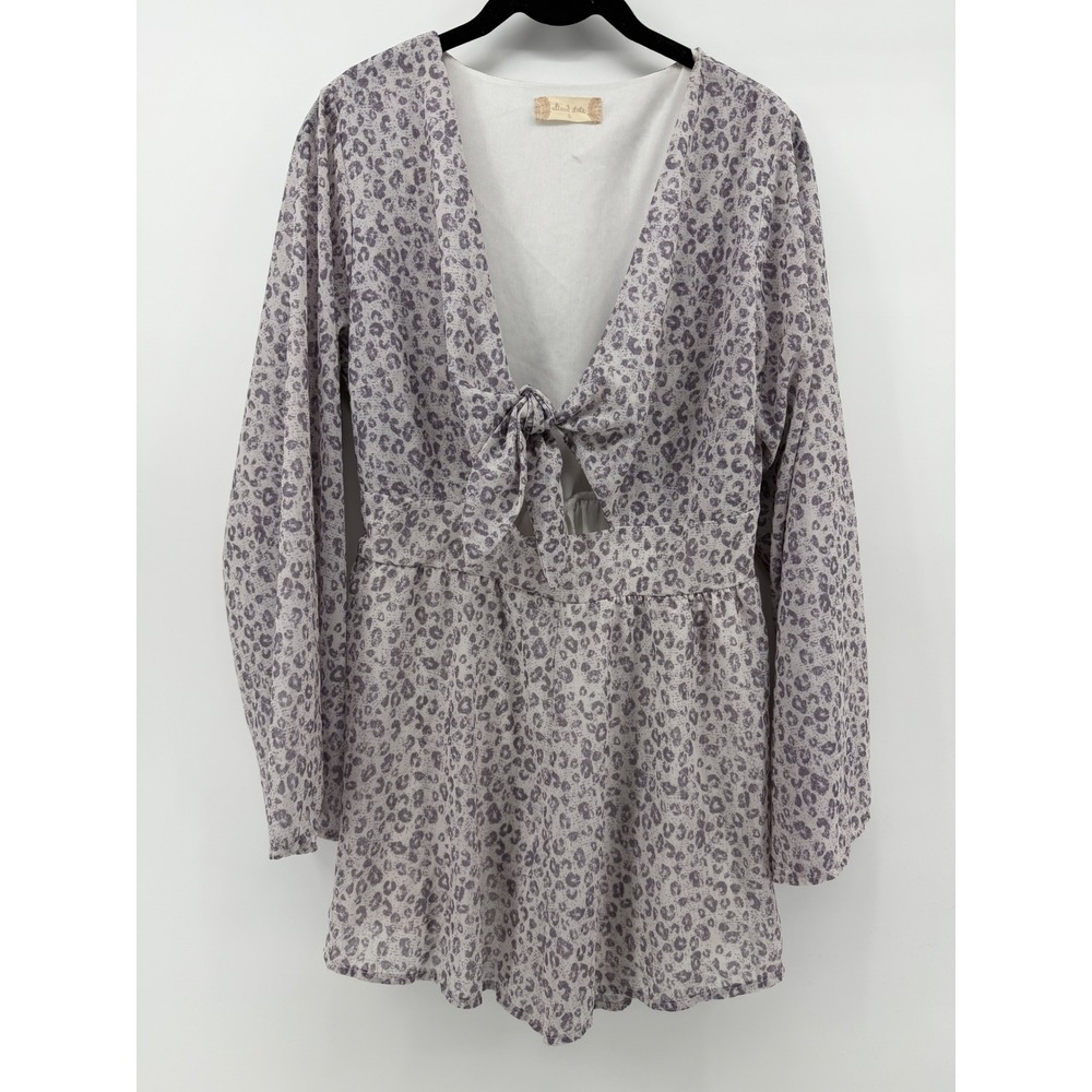 Altar'd State Leopard Print Long Sleeve Tie Front Romper Grey Small R36129-07